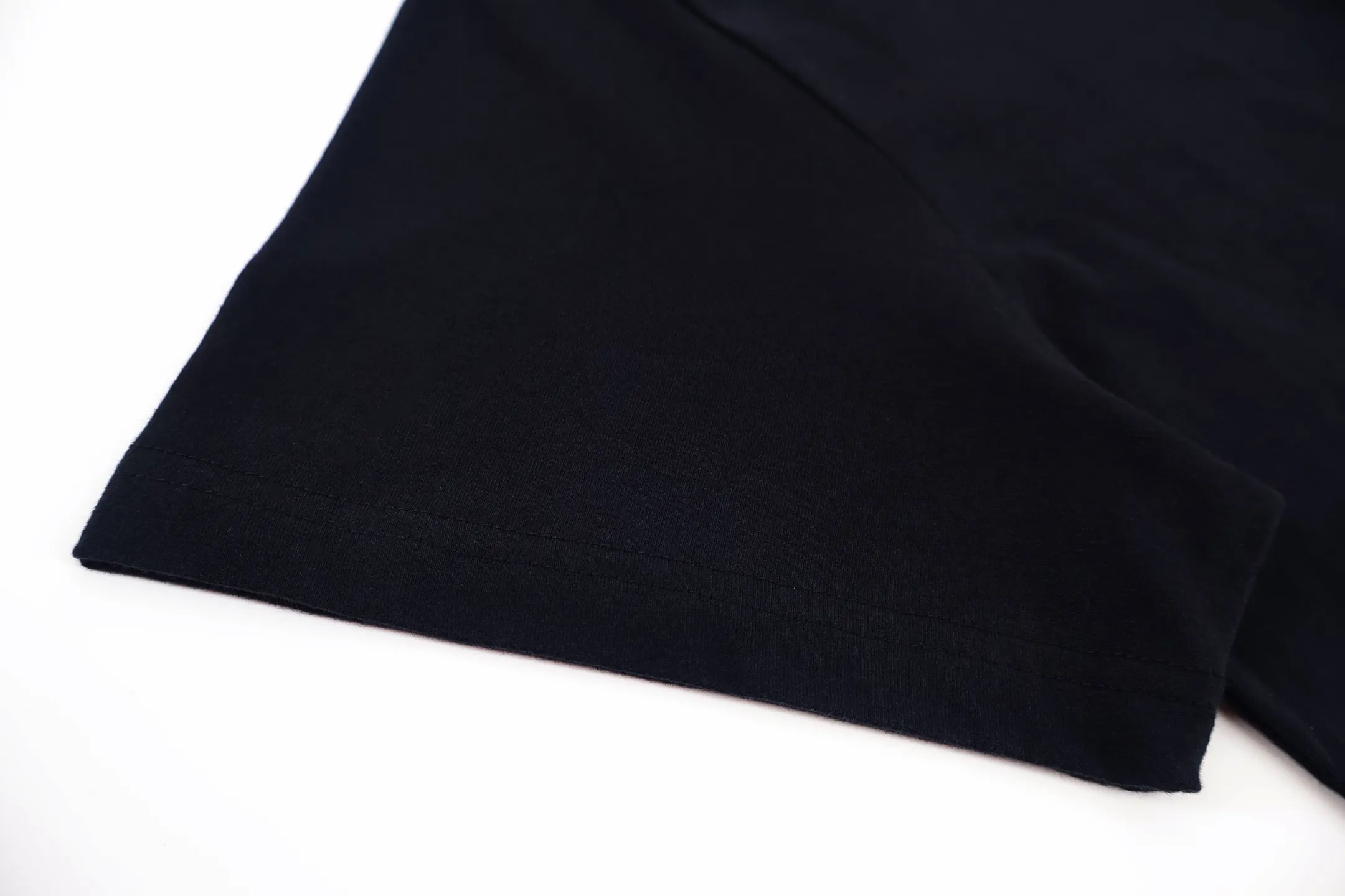 CH （Black） 180 Black ， 。 YB （ ， ， ， ）， ， ， ， Same Style ， ， ， ， Same Style。 Size:S-M-L